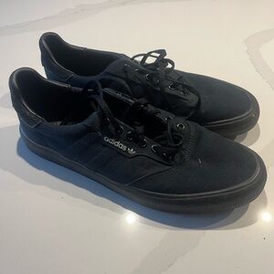 Adidas Men's Black Low Profile Sneakers